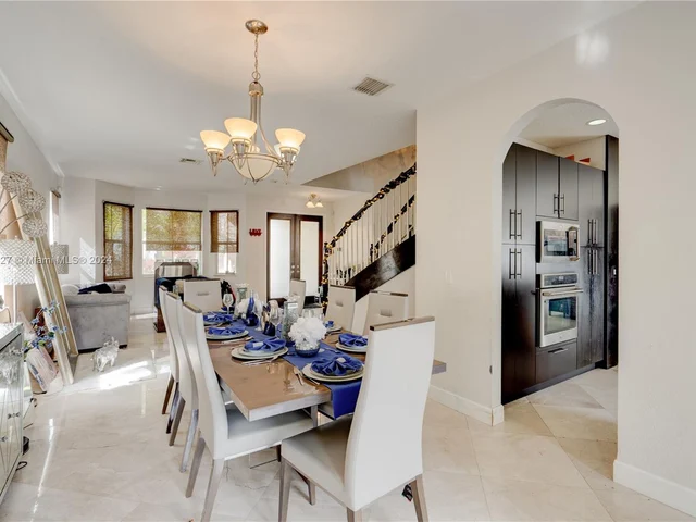 5261 SW 159th Ave, Miramar FL 33027