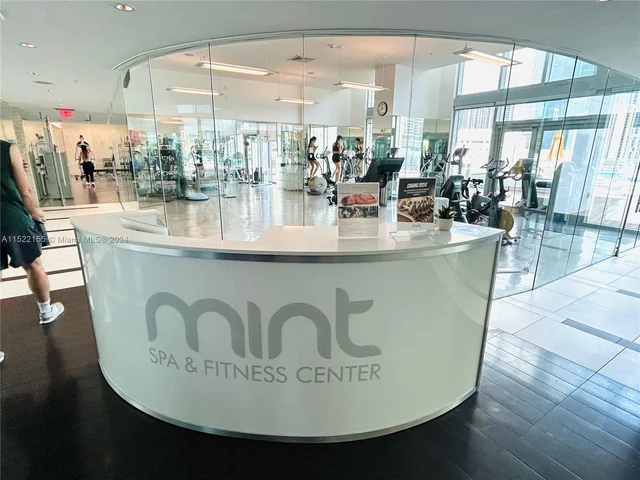 92 SW 3rd St # 506, Miami FL 33130