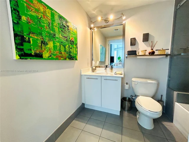 92 SW 3rd St # 506, Miami FL 33130