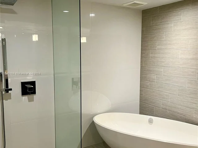 330 Sunny Isles Blvd # 705, Sunny Isles Beach FL 33160