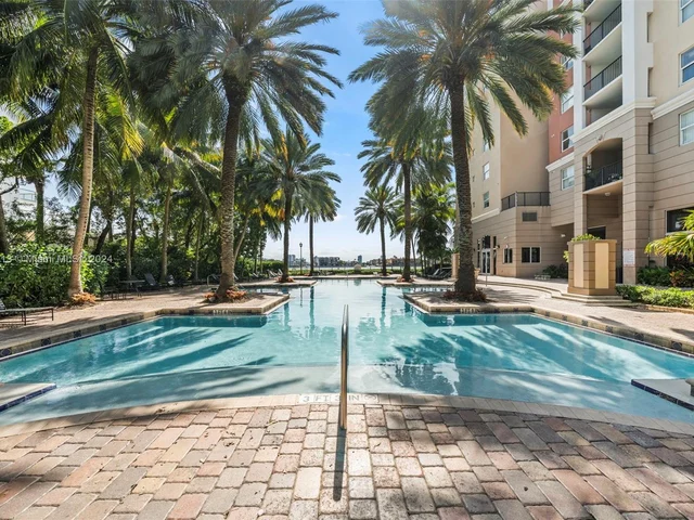17150 N Bay Rd # 2412, Sunny Isles Beach FL 33160