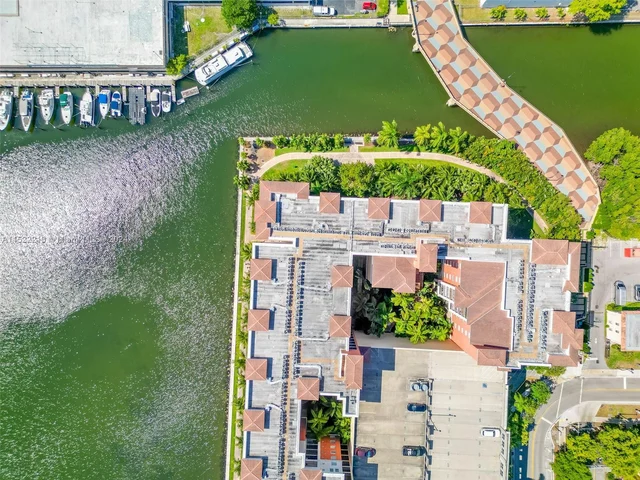 17150 N Bay Rd # 2412, Sunny Isles Beach FL 33160