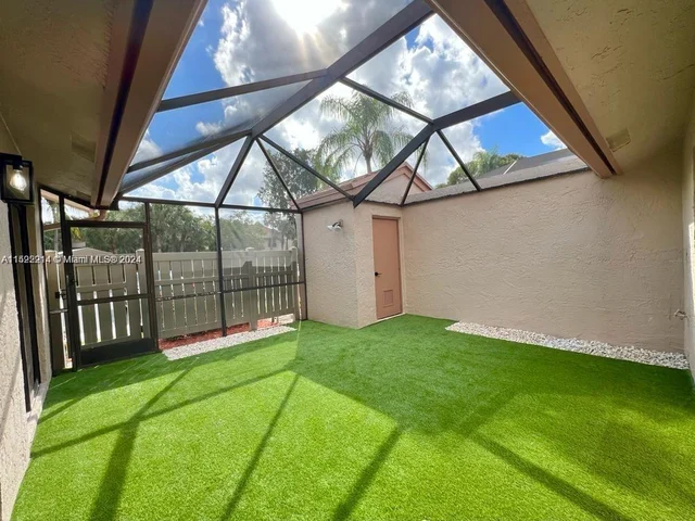 2798 S Carambola Cir S # 2798, Coconut Creek FL 33066