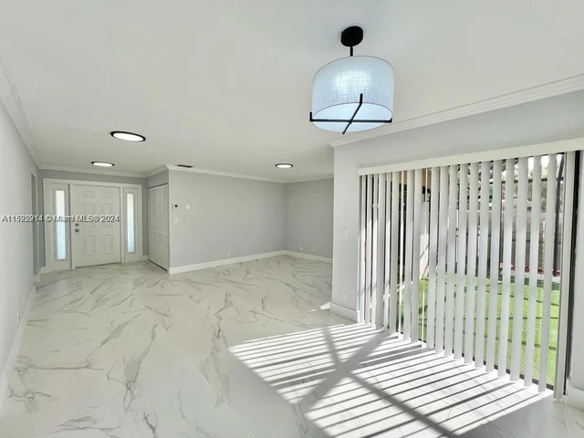 2798 S Carambola Cir S # 2798, Coconut Creek FL 33066