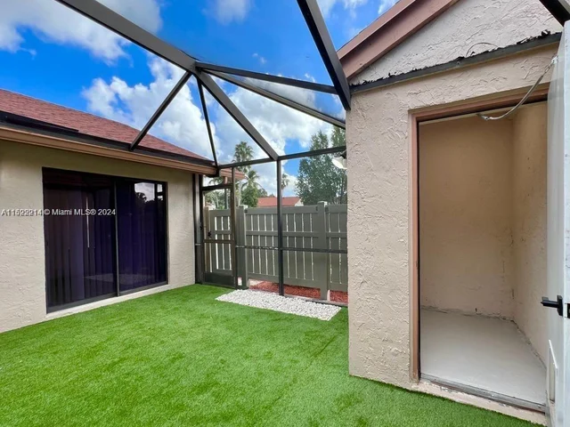 2798 S Carambola Cir S # 2798, Coconut Creek FL 33066