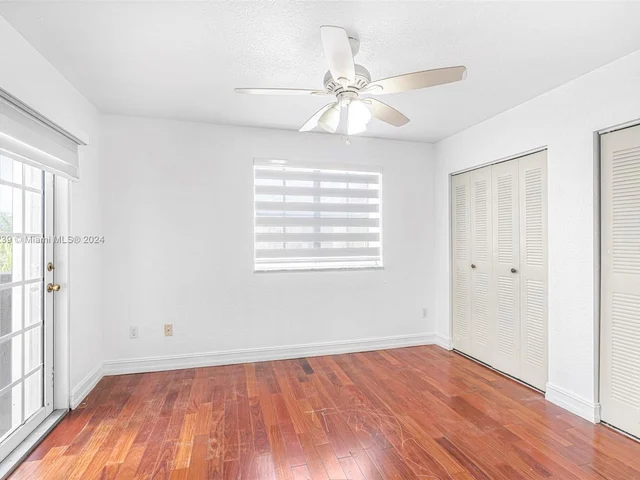 7616 NW 182nd Ter # 203, Hialeah FL 33015