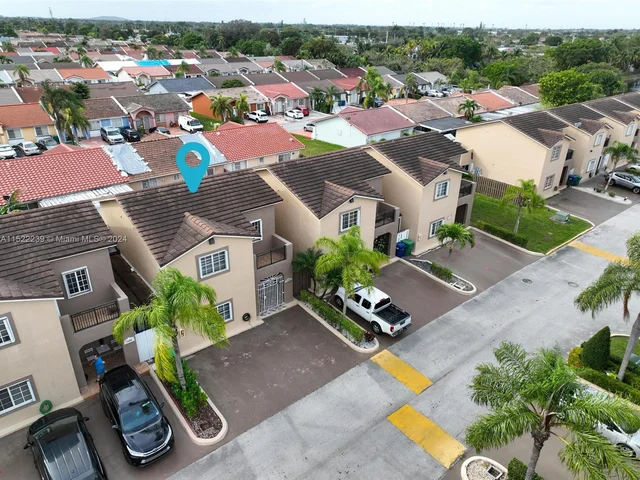 7616 NW 182nd Ter # 203, Hialeah FL 33015