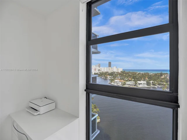 20515 E Country Club Dr # 1744, Aventura FL 33180