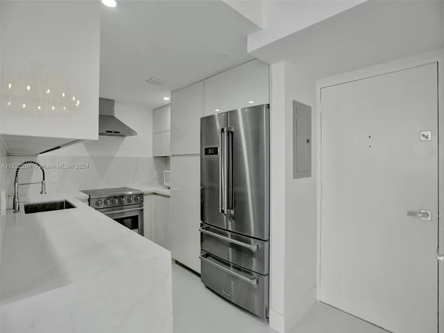 20515 E Country Club Dr # 1744, Aventura FL 33180