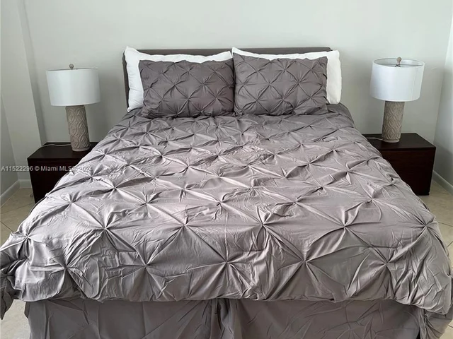 9195 Collins Ave # 511, Surfside FL 33154