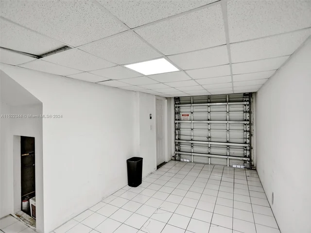 2871 NE 185th St # 203, Aventura FL 33180