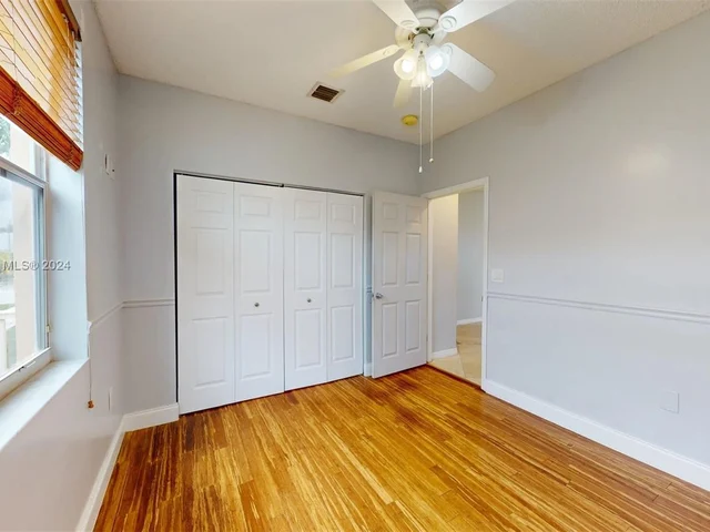 17301 SW 33rd St, Miramar FL 33029