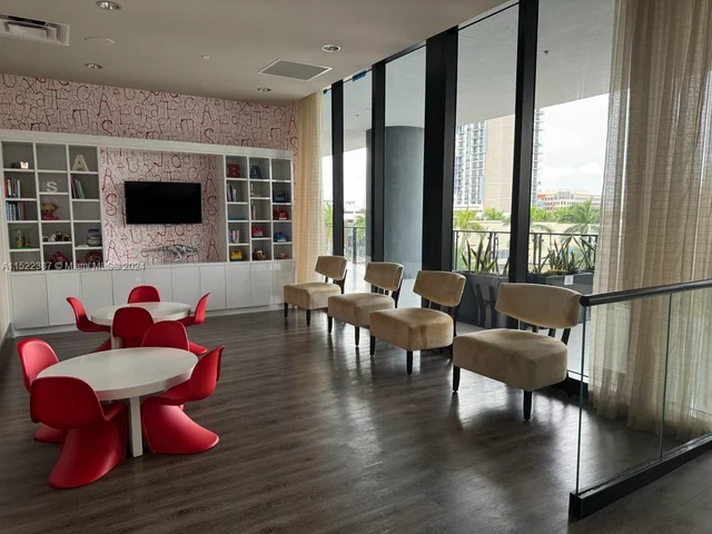 5252 NW 85th Ave # 1709, Doral FL 33166