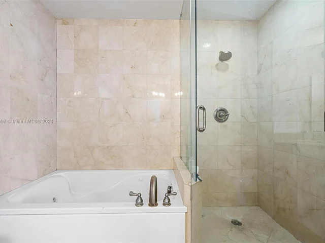 6365 Collins Ave # 4408, Miami Beach FL 33141