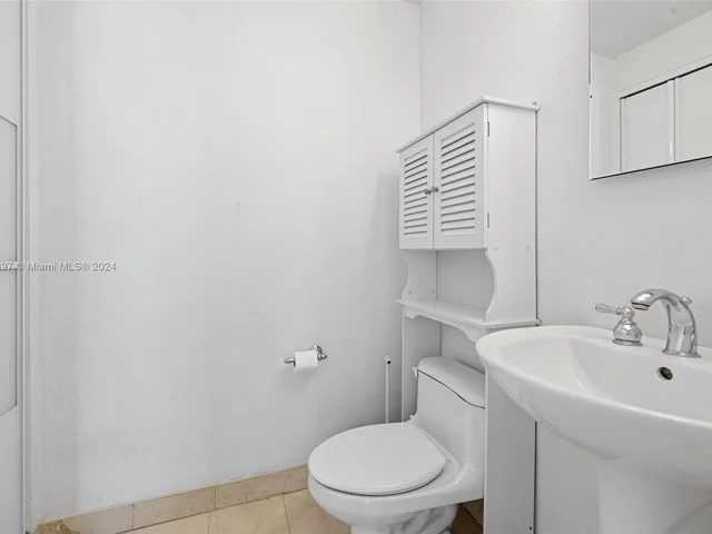 6365 Collins Ave # 4408, Miami Beach FL 33141