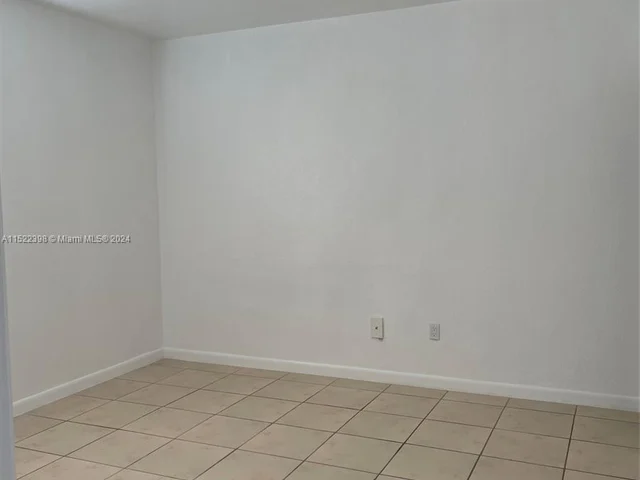 1185 Marseille Dr # 310, Miami Beach FL 33141