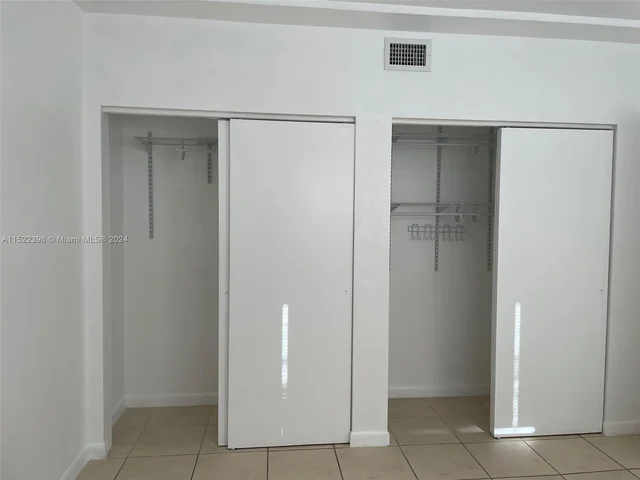 1185 Marseille Dr # 310, Miami Beach FL 33141