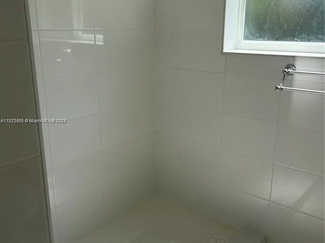 245 SW 24th Rd # 1, Miami FL 33129