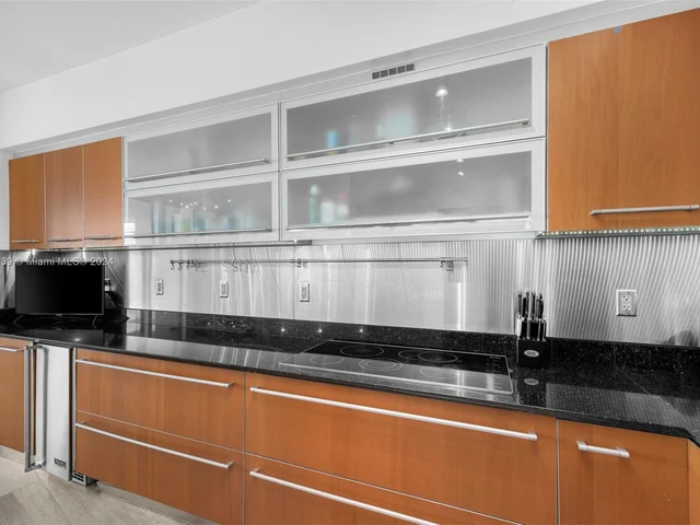 400 Alton Road # 2003, Miami Beach FL 33139