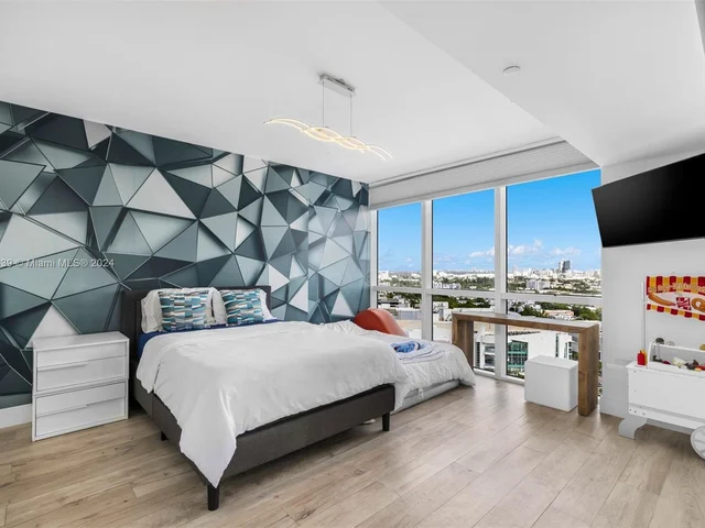 400 Alton Road # 2003, Miami Beach FL 33139