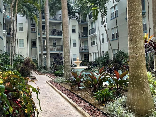 533 NE 3rd Ave # 131, Fort Lauderdale FL 33301