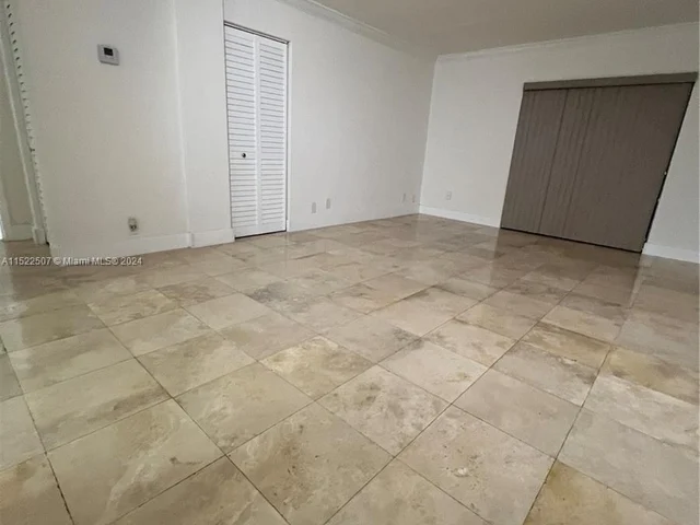 6707 N Kendall Dr # 103, Pinecrest FL 33156