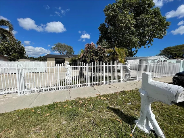 29939 SW 159th Dr, Homestead FL 33033