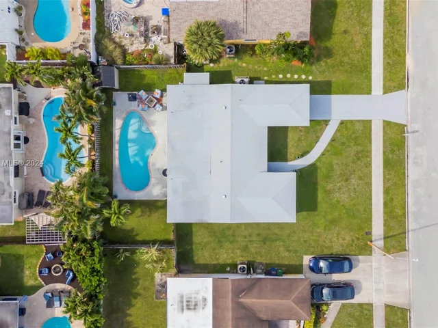 7956 NW 1st Ct, Margate FL 33063