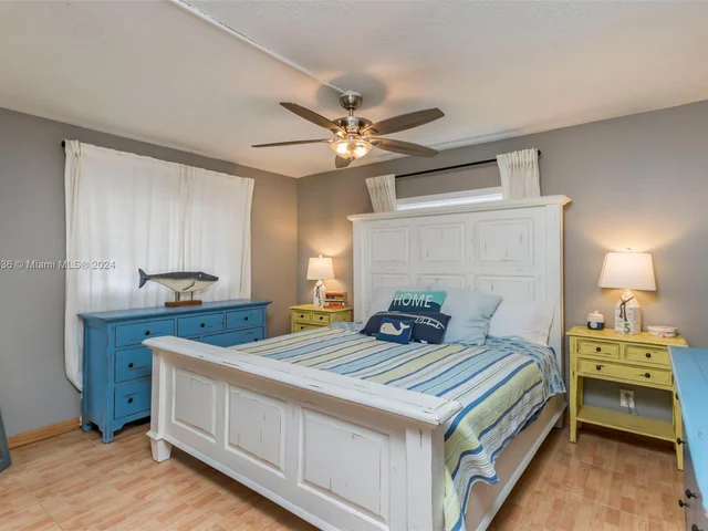 7956 NW 1st Ct, Margate FL 33063