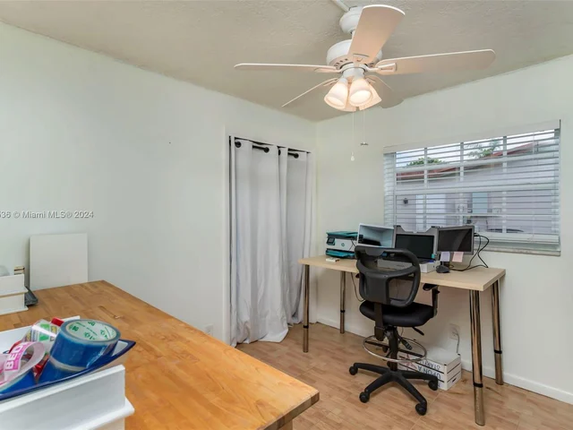 7956 NW 1st Ct, Margate FL 33063