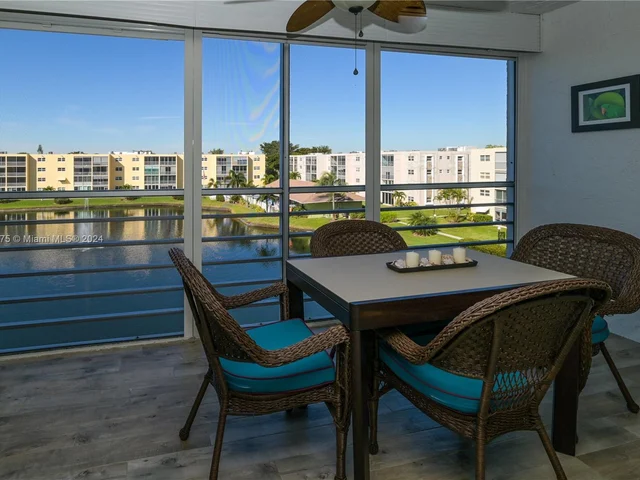 1024 SE 4th Ave # 405, Dania Beach FL 33004