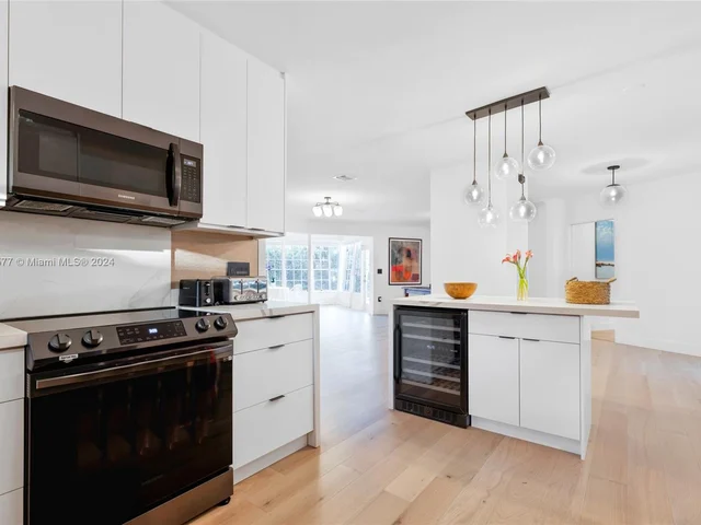 535 NE 50th Ter, Miami FL 33137