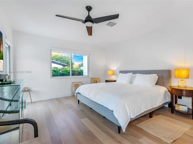 535 NE 50th Ter, Miami FL 33137