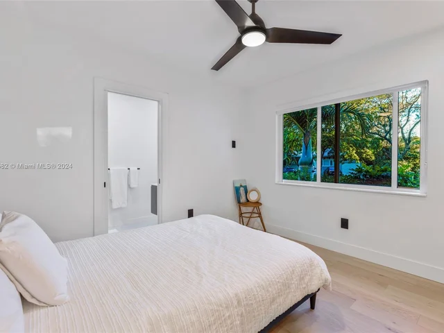 535 NE 50th Ter, Miami FL 33137