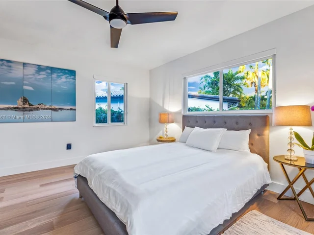 535 NE 50th Ter, Miami FL 33137