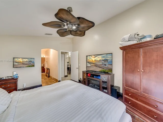 34th terrace SW 34th Ter # 5032, Hollywood FL 33312