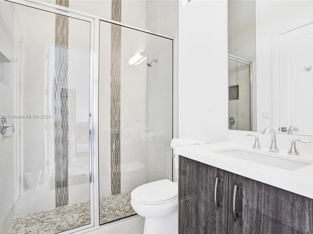 12361 NW 18th St, Plantation FL 33323