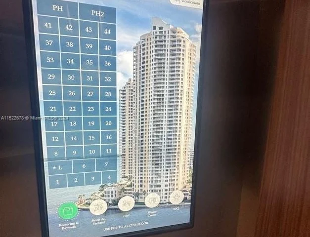 848 Brickell Key Dr # 1003, Miami FL 33131