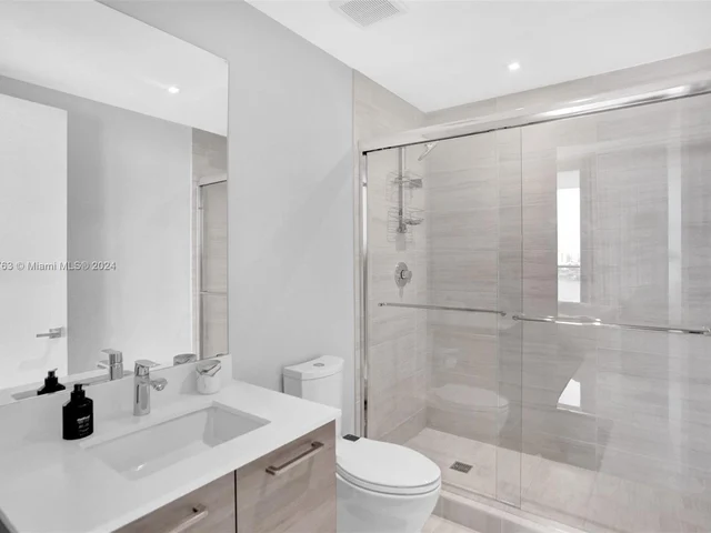 5000 Island Estates Dr # 707, Aventura FL 33160