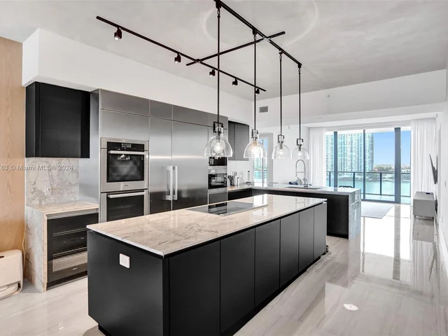 5000 Island Estates Dr # 707, Aventura FL 33160