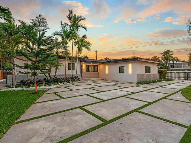 5770 SW 56th St, Miami FL 33155