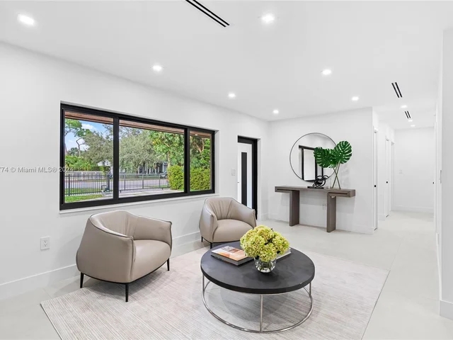 5770 SW 56th St, Miami FL 33155