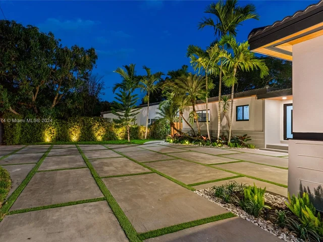 5770 SW 56th St, Miami FL 33155