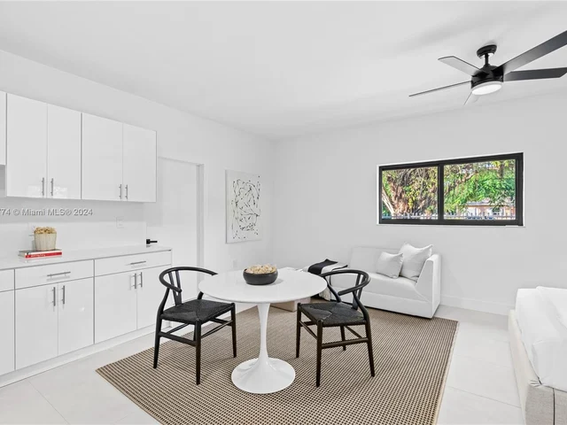 5770 SW 56th St, Miami FL 33155