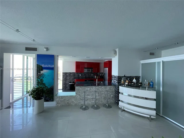 335 S Biscayne Blvd # 1209, Miami FL 33131