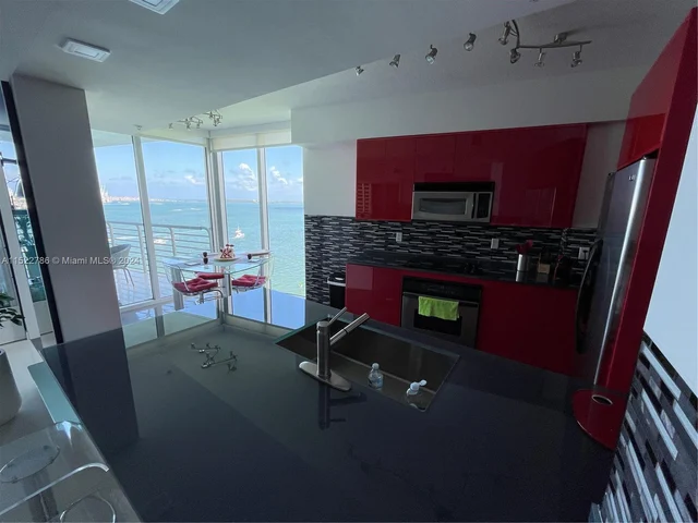 335 S Biscayne Blvd # 1209, Miami FL 33131