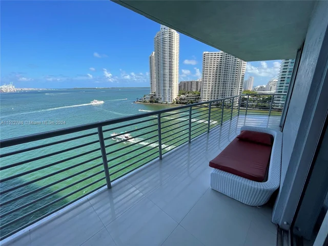 335 S Biscayne Blvd # 1209, Miami FL 33131