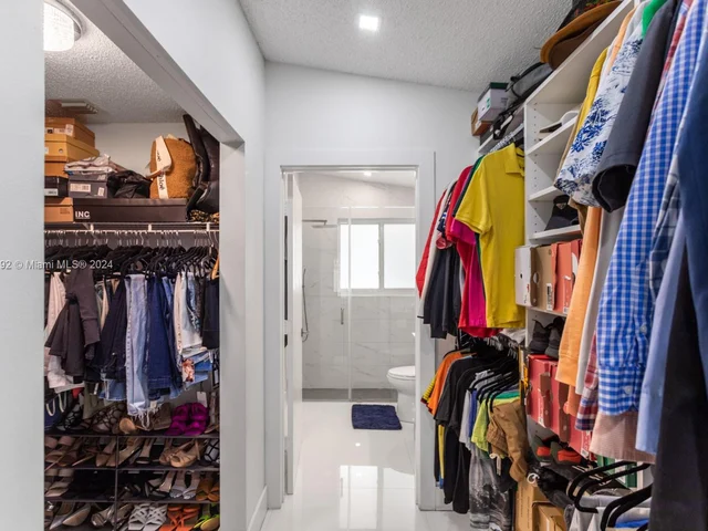 14981 SW 18th St, Miramar FL 33027