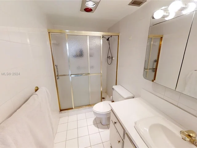 500 Bayview Dr # 2131, Sunny Isles Beach FL 33160