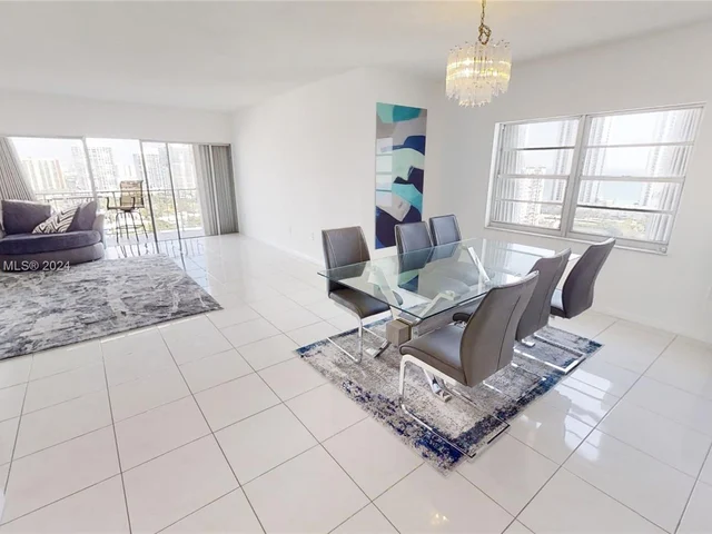 500 Bayview Dr # 2131, Sunny Isles Beach FL 33160
